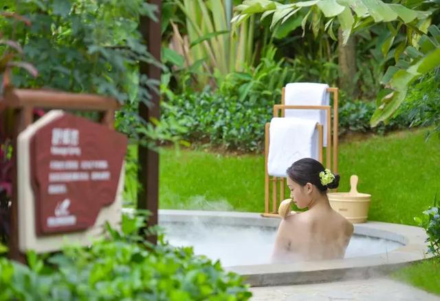 ��Ȫ˽ۡ�����Ž������ʿ���������ڱ̹�԰����Ϫ��