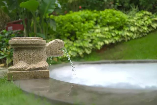 ��Ȫ˽ۡ�����Ž������ʿ���������ڱ̹�԰����Ϫ��