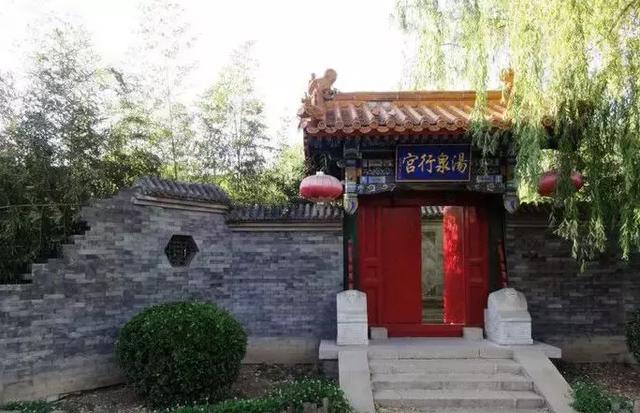 ��Ȫ˽ۡ�����Ž������ʿ���������ڱ̹�԰����Ϫ��