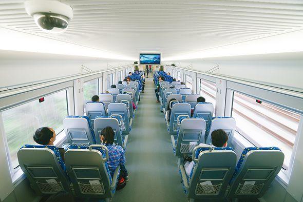 ���������ݽ�ͨӭ����չ���������ǹ졢��·��������Ϣ����